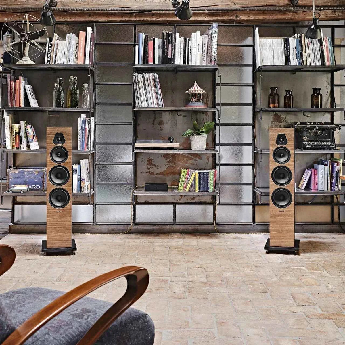 Sonus faber Lumina V Floorstanding Speakers | The Grid