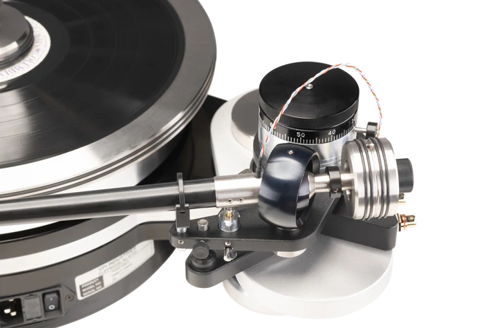 VPI Avenger Direct Turntable