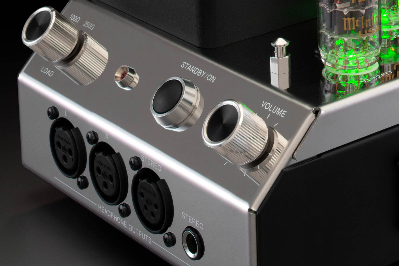 McIntosh MHA200 2-Channel Headphone Power Amplifier