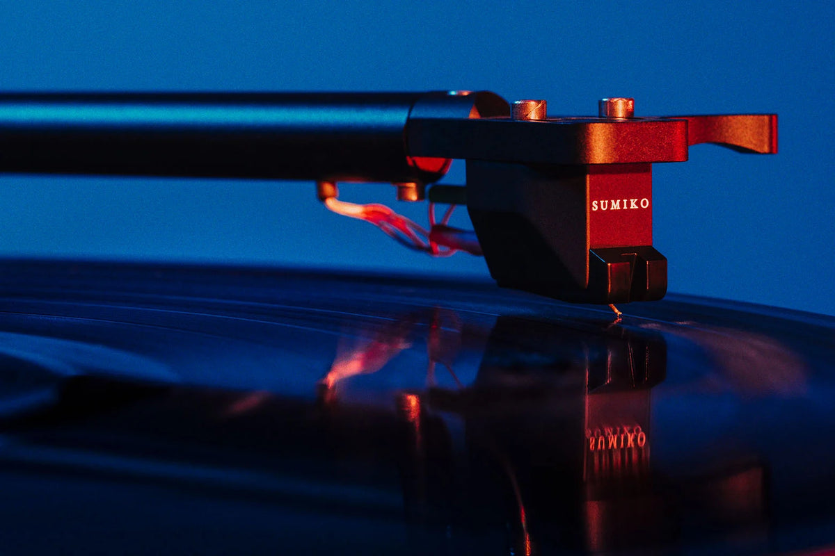 McIntosh MT5 Precision Turntable