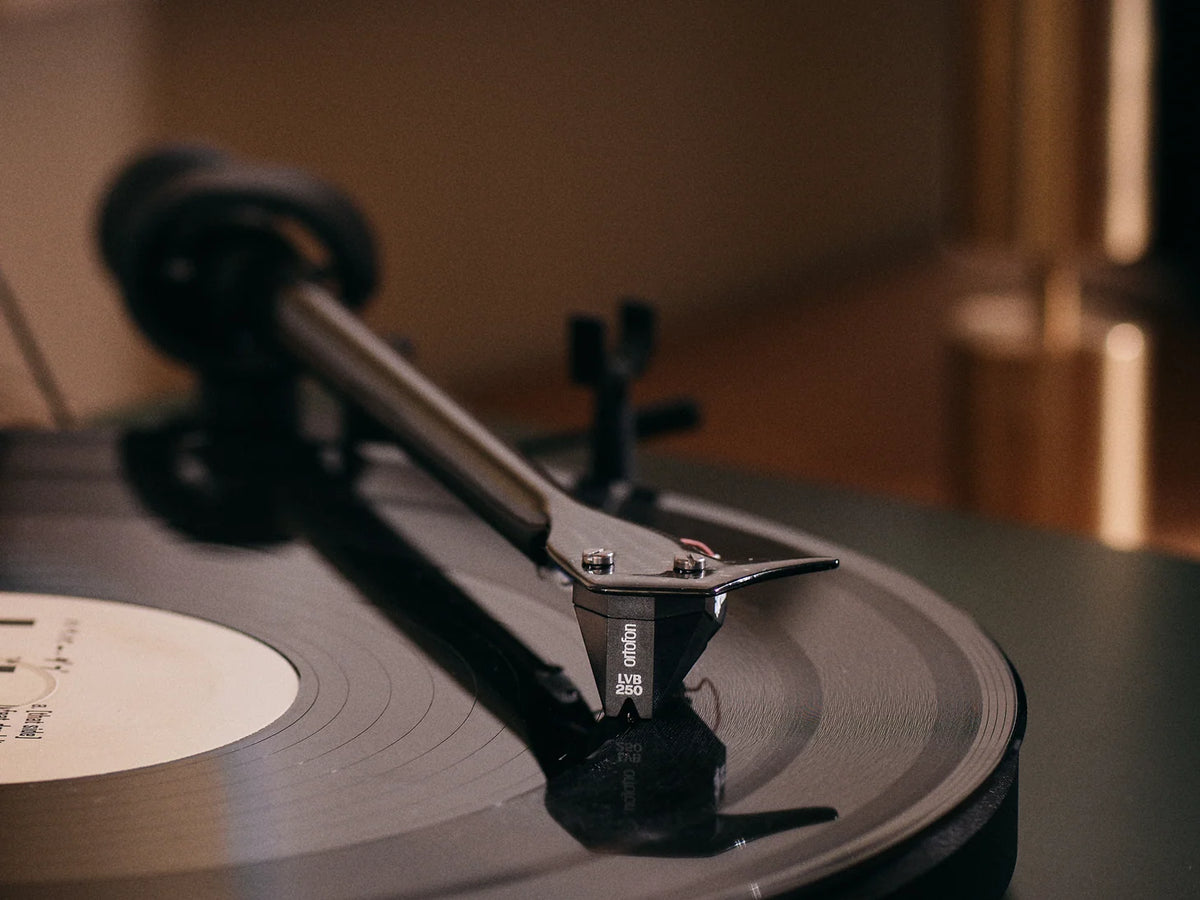 Ortofon 2M Black LVB 250 Cartridge | The Grid HiFi