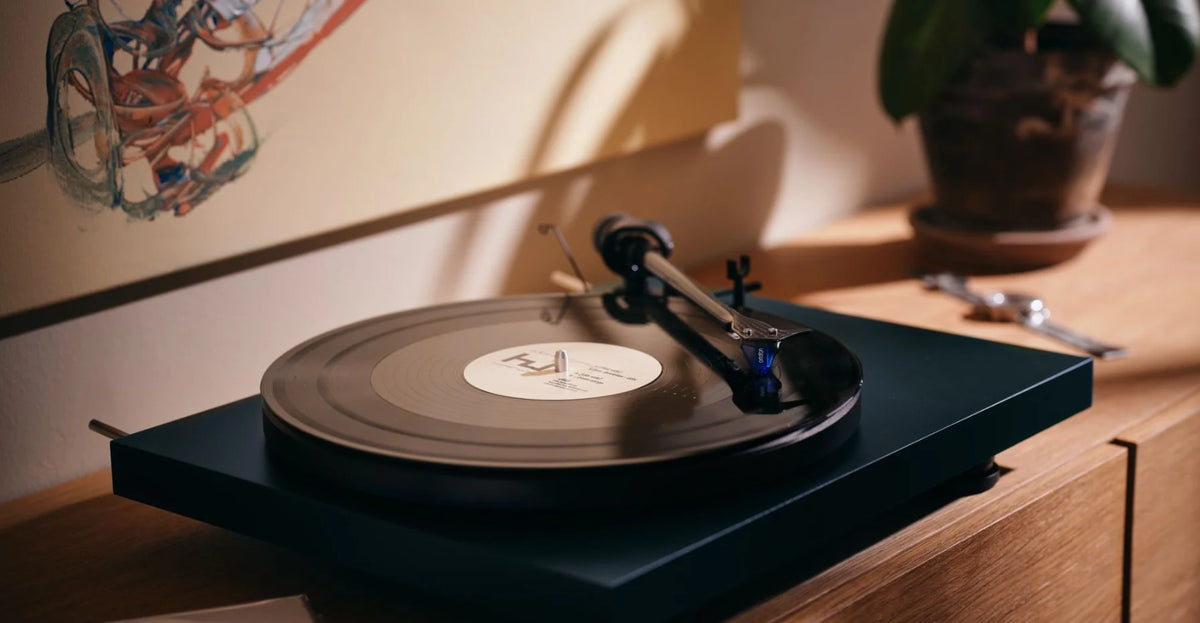 Ortofon 2M Blue Moving Magnet Cartridge | The Grid HiFi