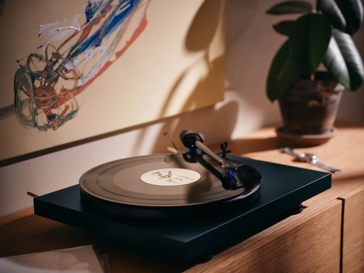 Ortofon 2M Blue Moving Magnet Cartridge | The Grid HiFi