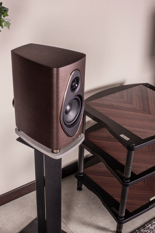 Bassocontinuo Lyra XL4 2.1 Audio Rack | McIntosh Edition