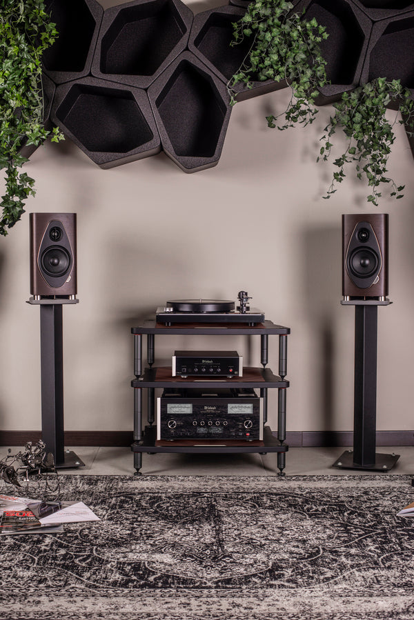 Bassocontinuo Lyra XL4 2.1 Audio Rack | McIntosh Edition
