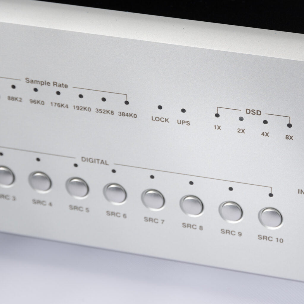 Bryston BR-20 Preamplifier DAC Network Streamer