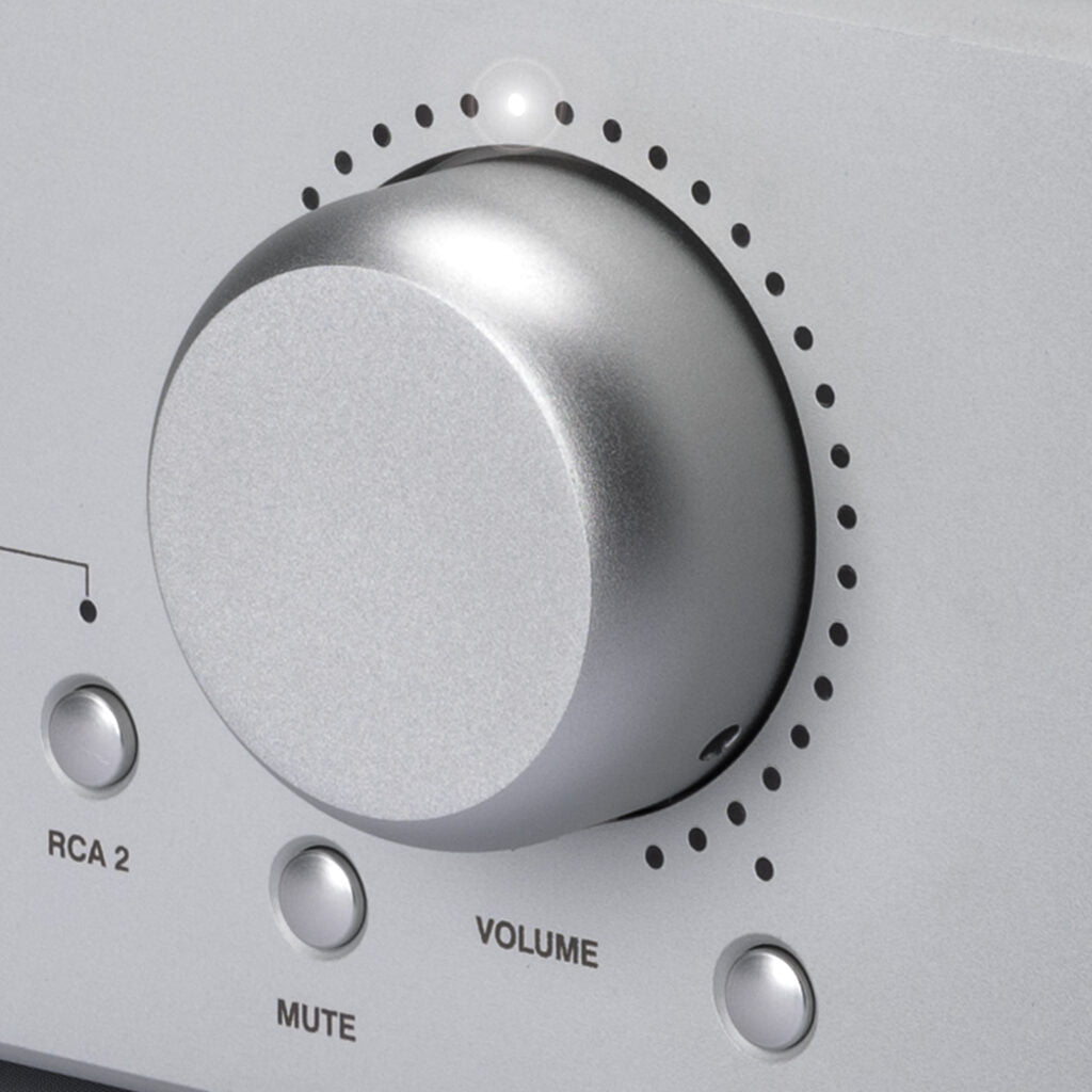 Bryston BR-20 Preamplifier DAC Network Streamer