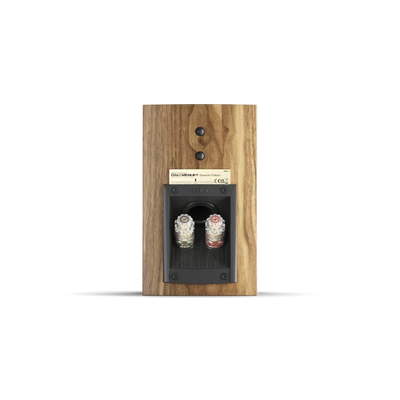 DALI MENUET SE Bookshelf Speakers | The Grid HiFi