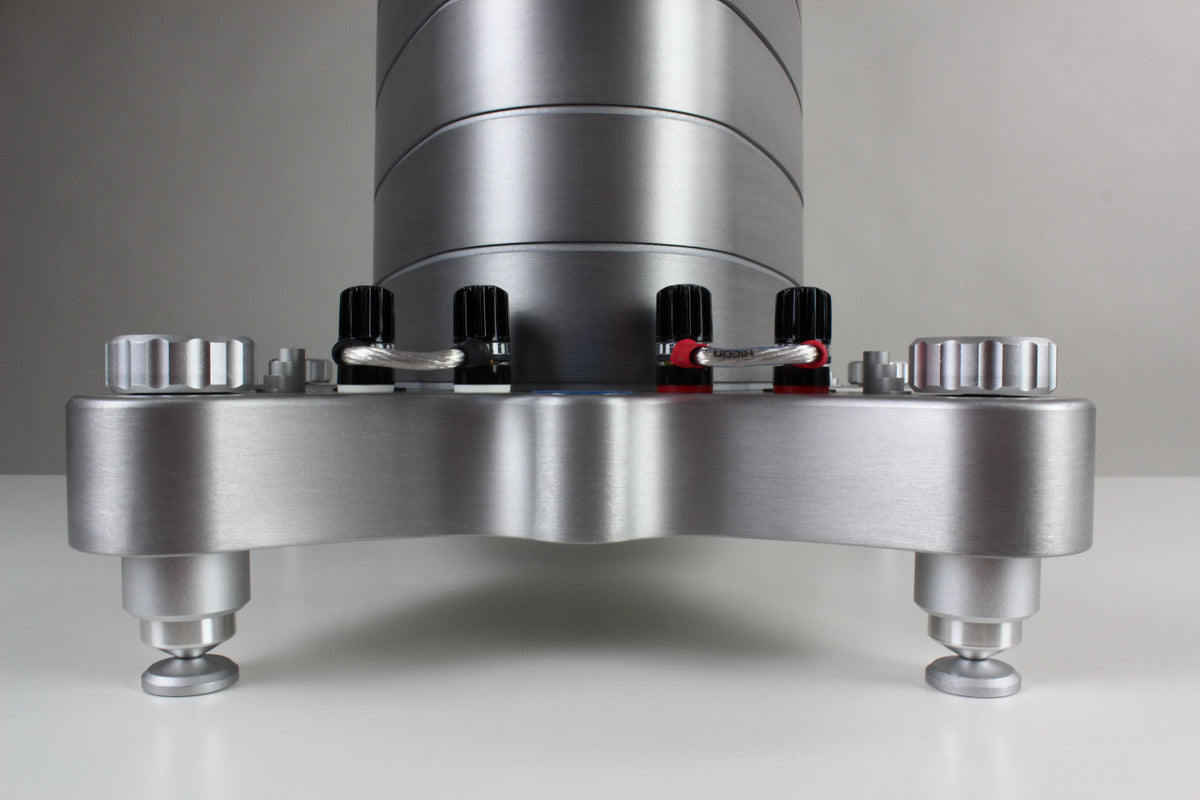 Gauder Akustik DARC 100 MK II Floorstanding Speakers | The Grid
