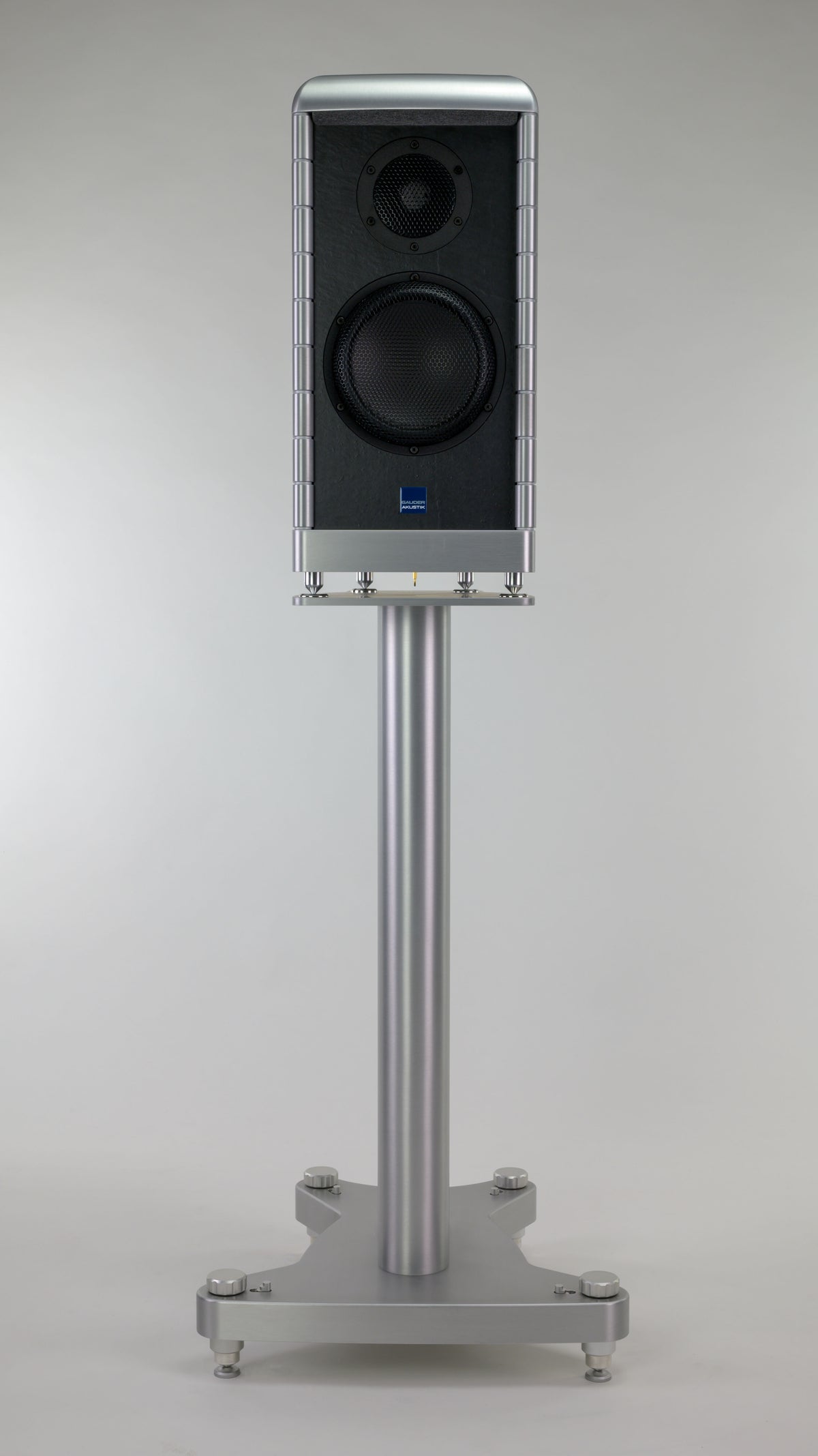 Gauder Akustik DARC 40 MK II Bookshelf Speakers | The Grid HiFi