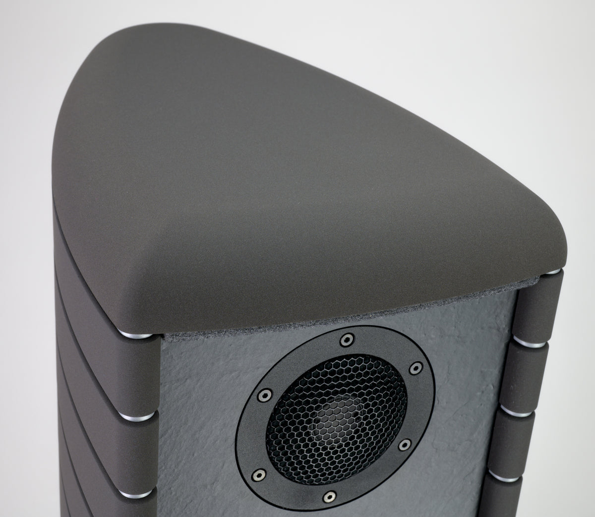 Gauder Akustik DARC 80 MK II Floorstanding Speakers | The Grid