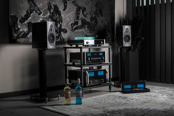 Bassocontinuo Lyra XL4 2.1 Audio Rack | McIntosh Edition