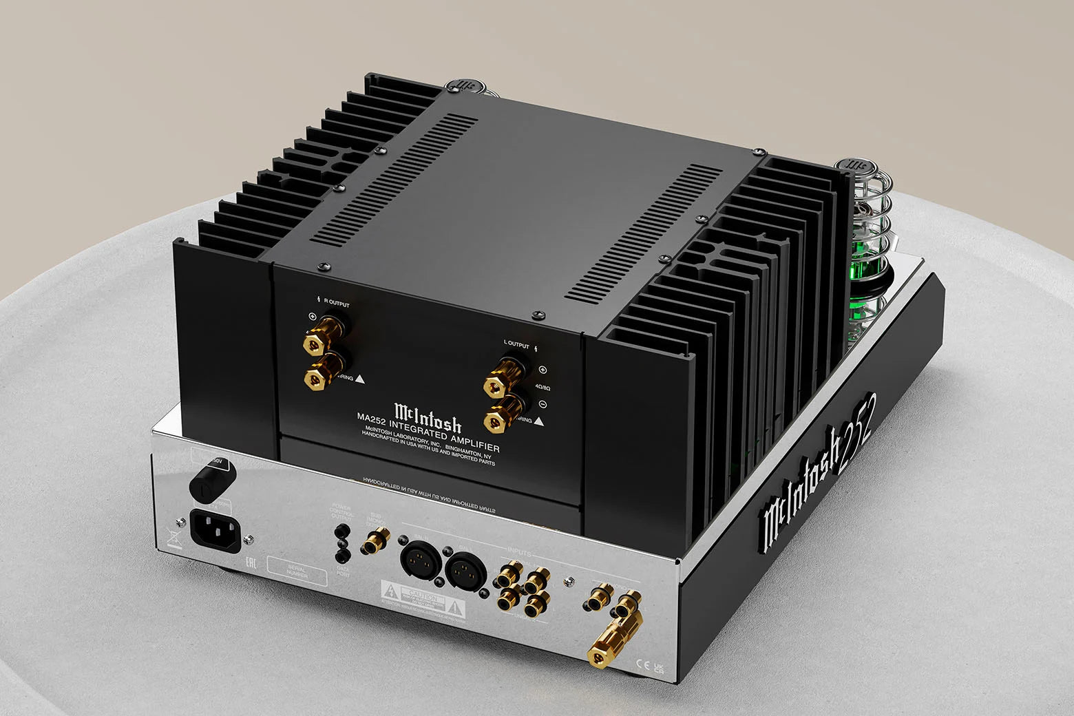 McIntosh MA252 2-Channel Integrated Amplifier