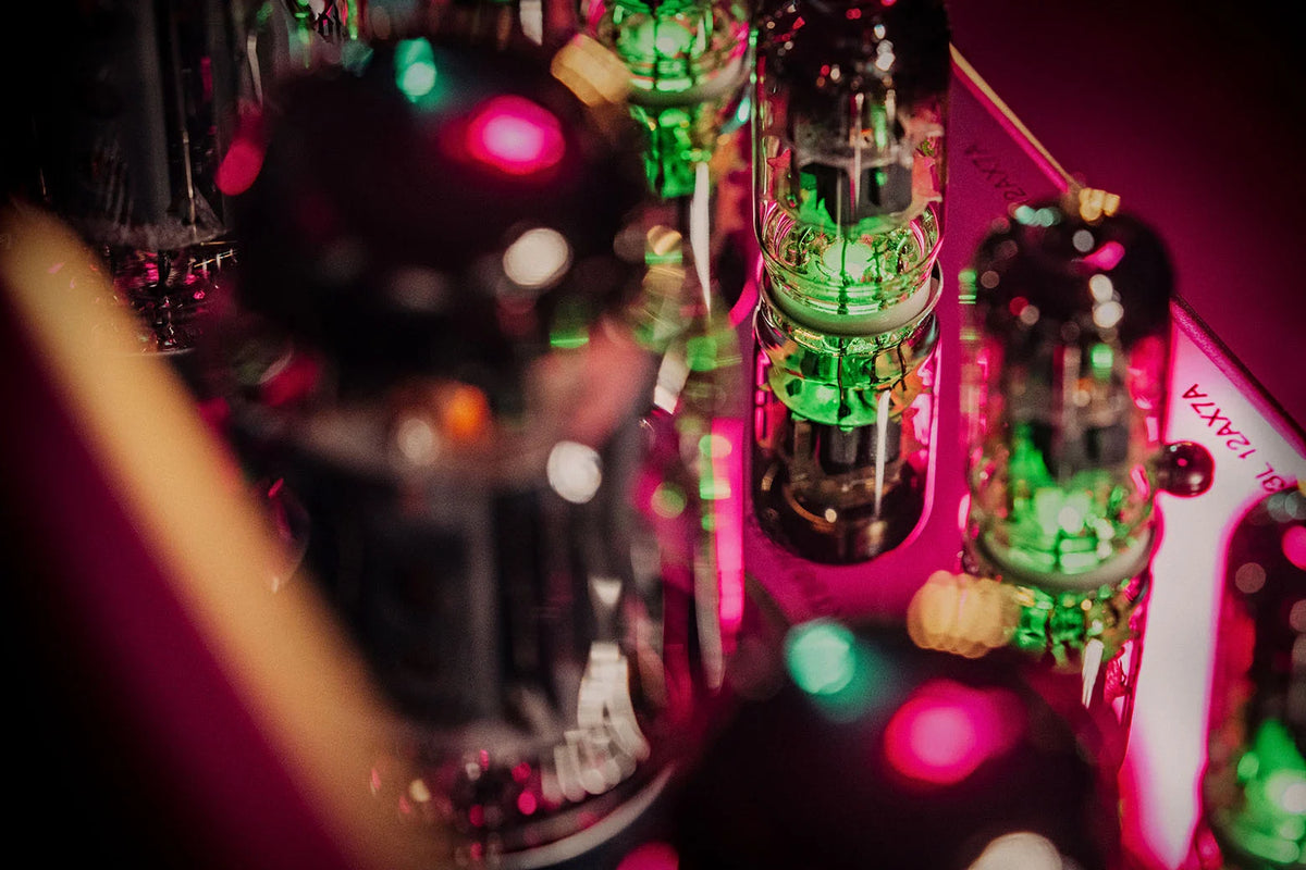 McIntosh MC275 Vacuum Tube Amplifier