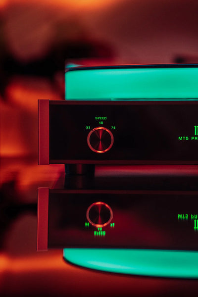 McIntosh MT5 Precision Turntable