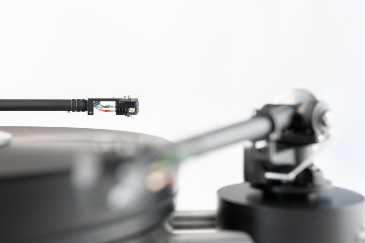 Transrotor Max Nero Turntable | The Grid HiFi
