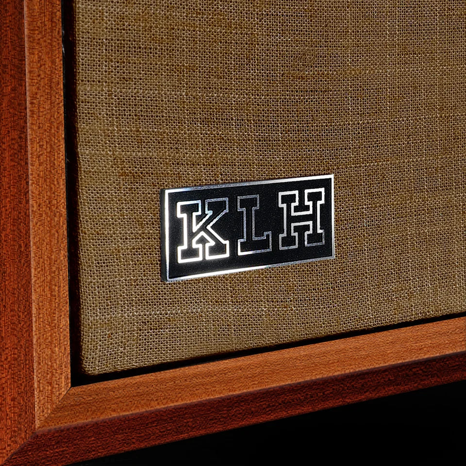 KLH Model Three | Bookshelf Speakers | The Grid (each)