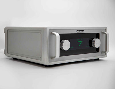 Audio Research Reference 7 Line-Stage Preamplifier