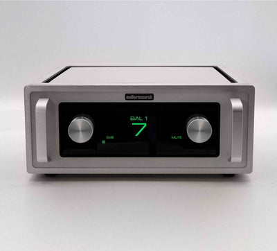 Audio Research Reference 7 Line-Stage Preamplifier