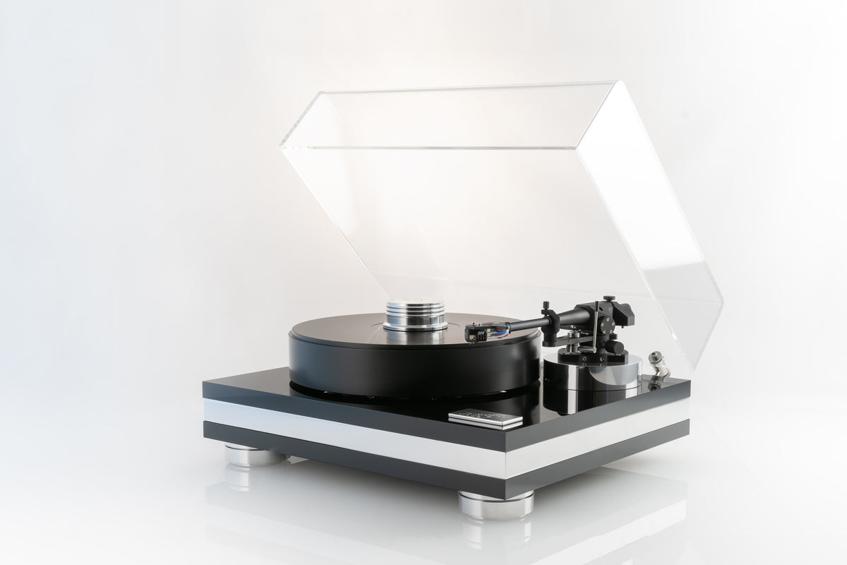 Transrotor Strato Bianco & Nero Turntable | The Grid HiFi