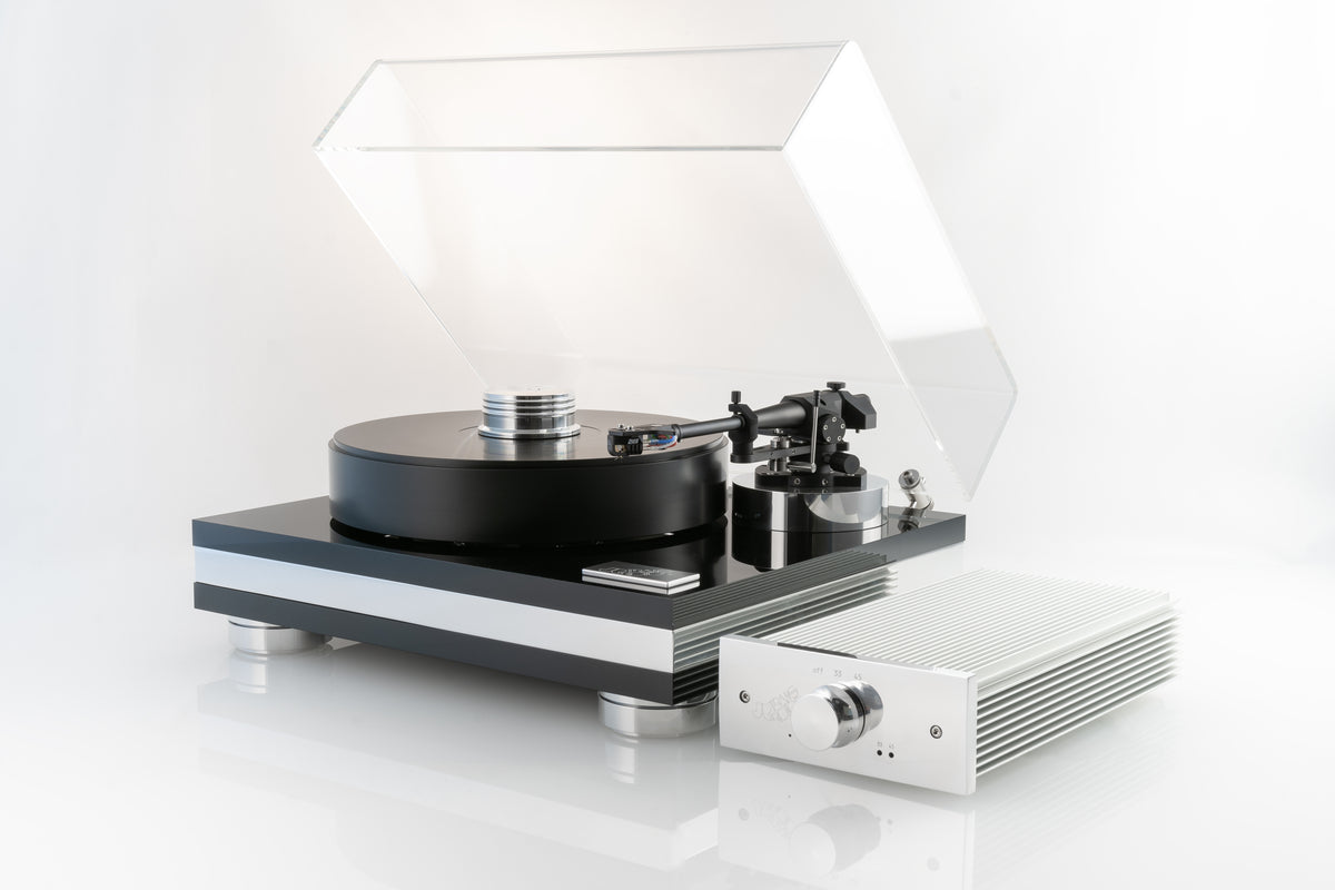 Transrotor Strato Bianco & Nero Turntable | The Grid HiFi