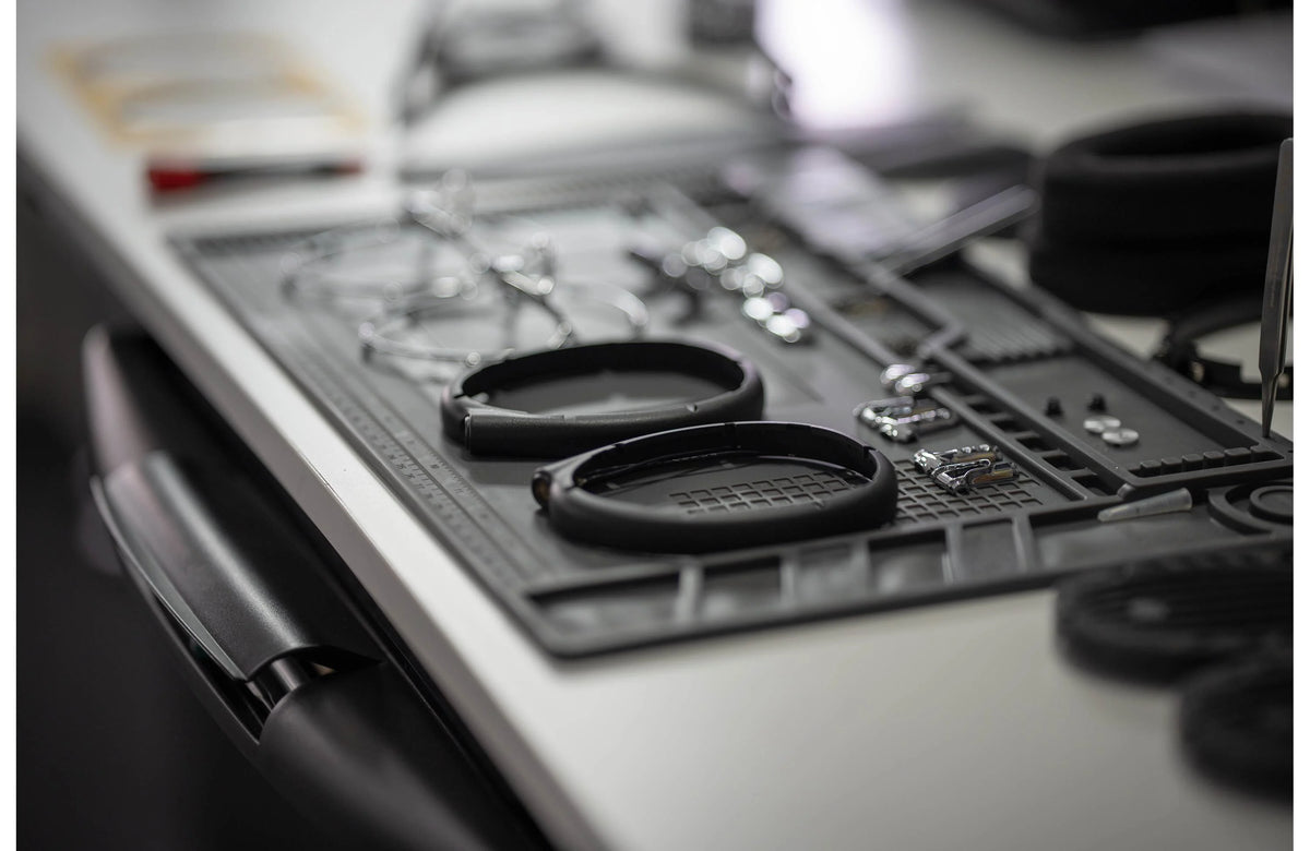 Meze Audio ARTA Flagship Open-Back Planar Magnetic Headphones