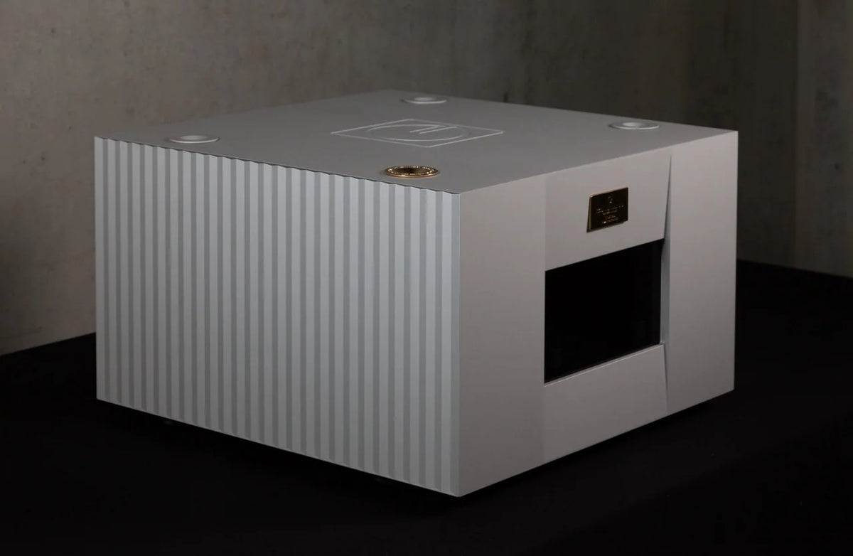 Goldmund Telos 1800 Mono Power Amplifier | The Grid HiFi