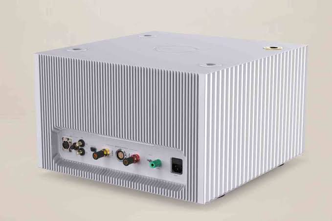 Goldmund Telos 1800 Mono Power Amplifier | The Grid HiFi