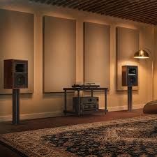 Klipsch Rebellion Heritage Bookshelf Speakers | The Grid