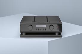 Burmester 077 Preamplifier 2 Burmester 077 Preamplifier - Image 2